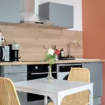 Апартаменты Chez Jeanne - Renove Balneo Et Balcon Centre *